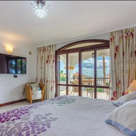 Juliet Villa